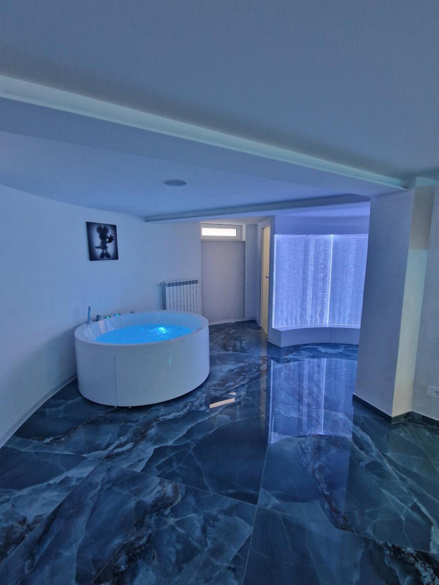 The Igloo Milano Villa Exteriör bild