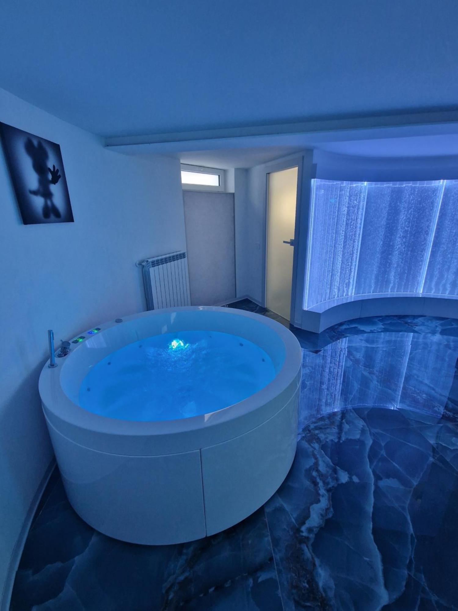 The Igloo Milano Villa Exteriör bild